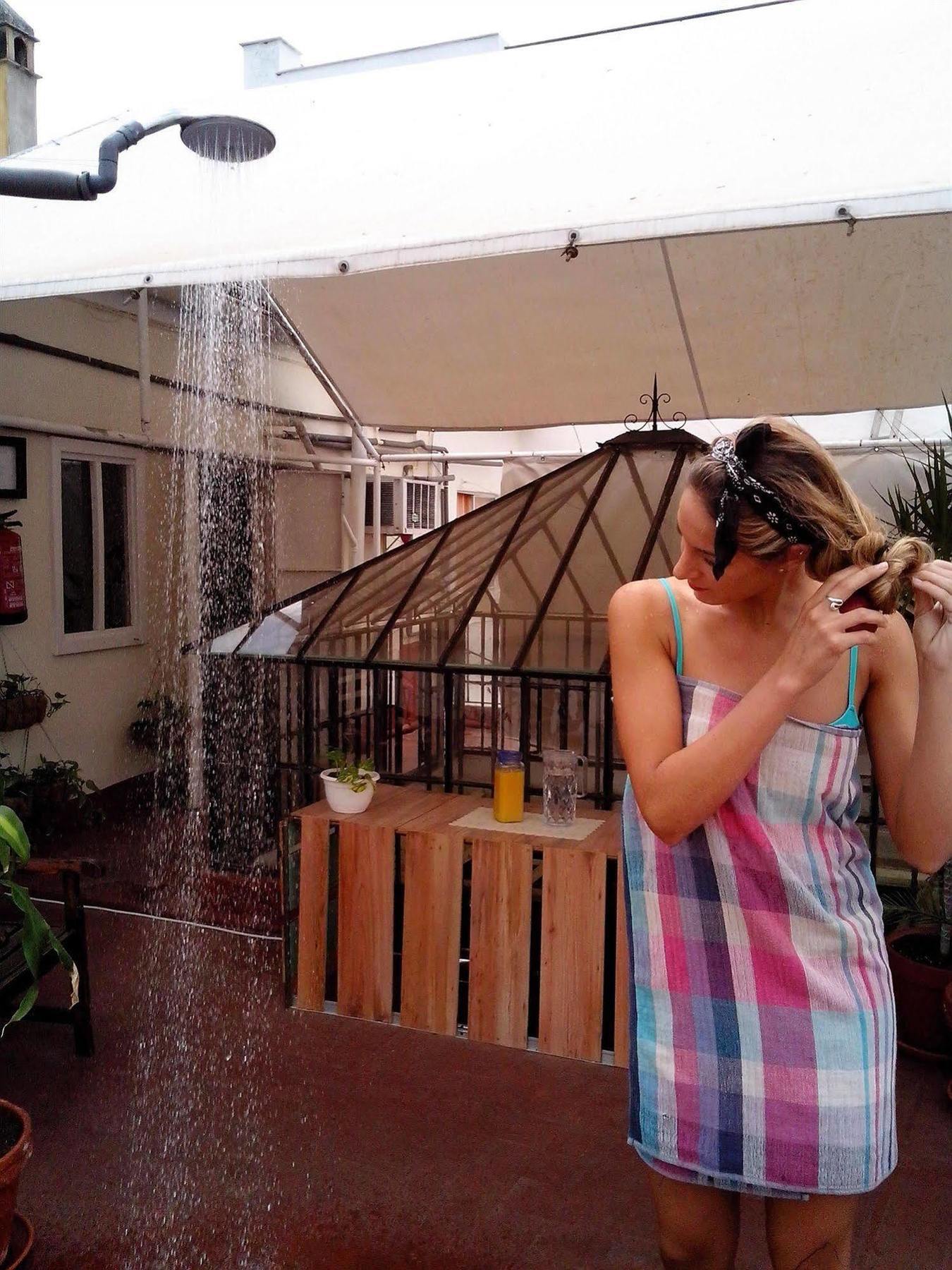 Nuevo Suizo Bed & Breakfast Seville